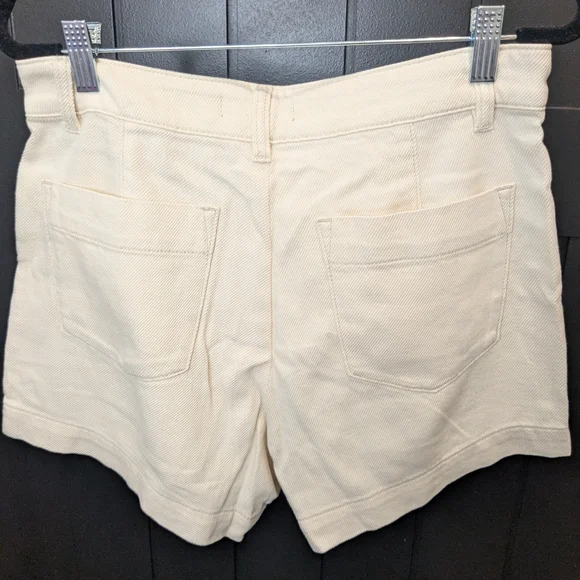 Sanctuary Cream Women's Shorts - Picture 6 of 6